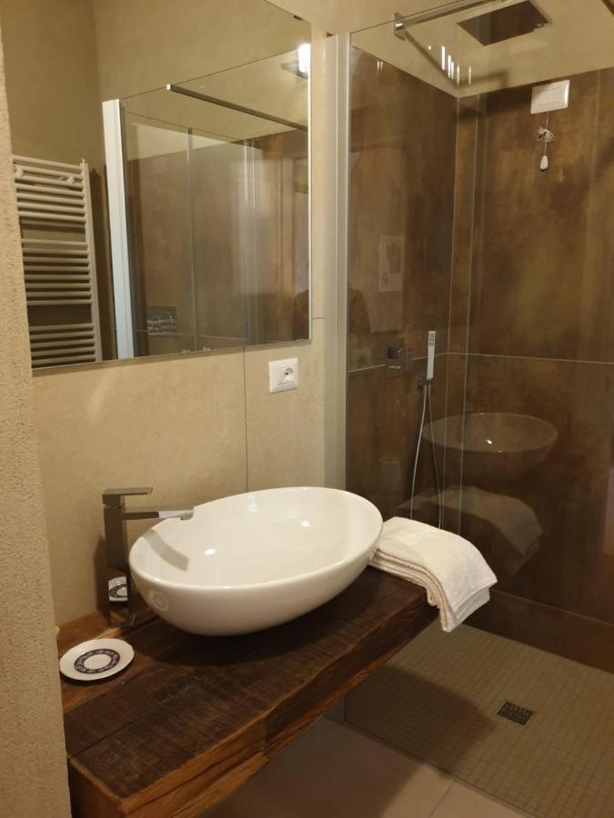 Bed and Breakfast L'Uovo E La Faina Busca Zewnętrze zdjęcie