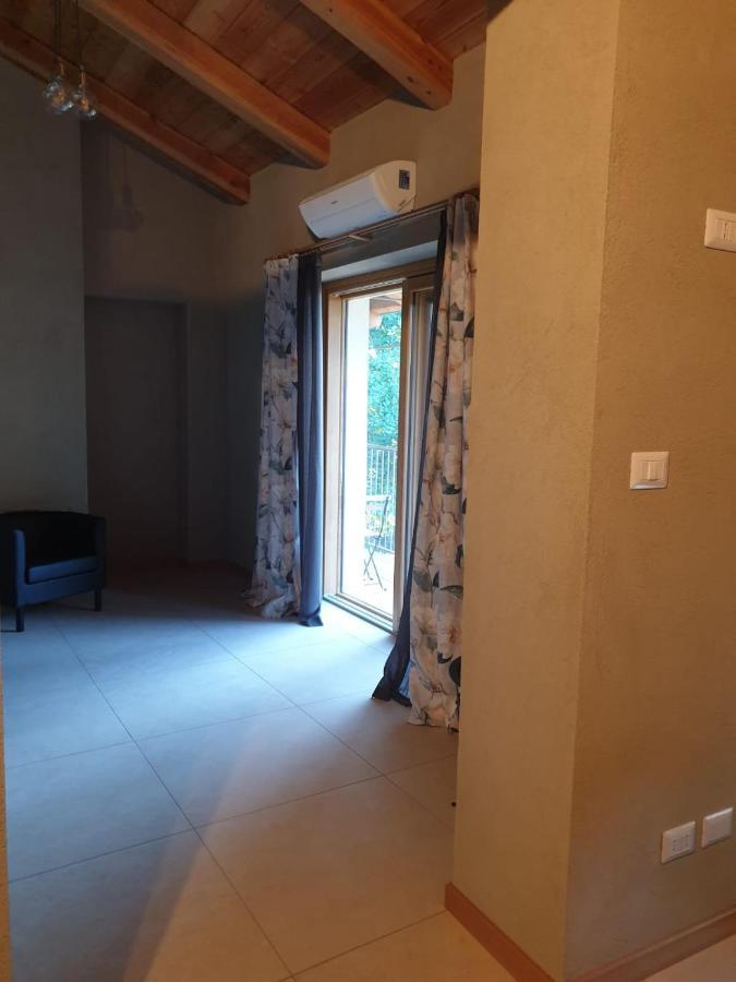 Bed and Breakfast L'Uovo E La Faina Busca Zewnętrze zdjęcie