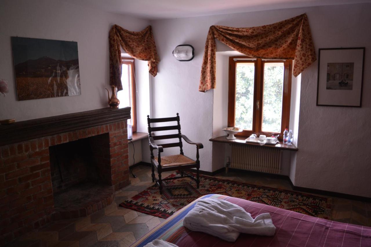 Bed and Breakfast L'Uovo E La Faina Busca Zewnętrze zdjęcie