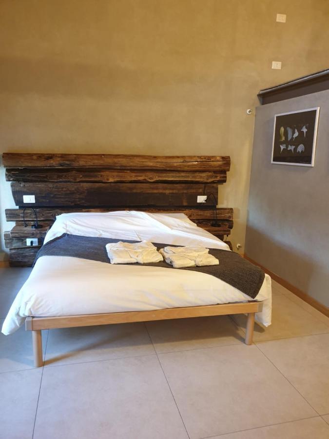 Bed and Breakfast L'Uovo E La Faina Busca Zewnętrze zdjęcie